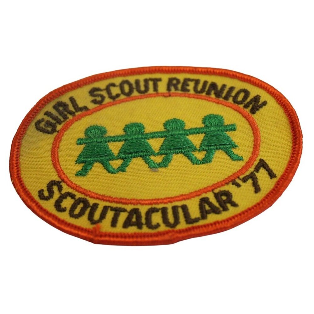 Girl Scout Reunion Scoutacular 77 Embroidered Patch Oval Vintage Collectible